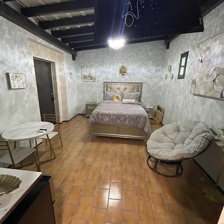 The Suites & Vintage Apartment At Casa Of Essence In Heart Of Old 圣胡安 外观 照片