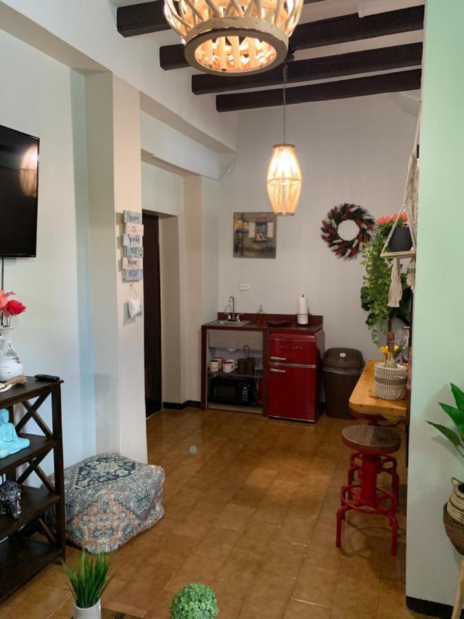 The Suites & Vintage Apartment At Casa Of Essence In Heart Of Old 圣胡安 外观 照片