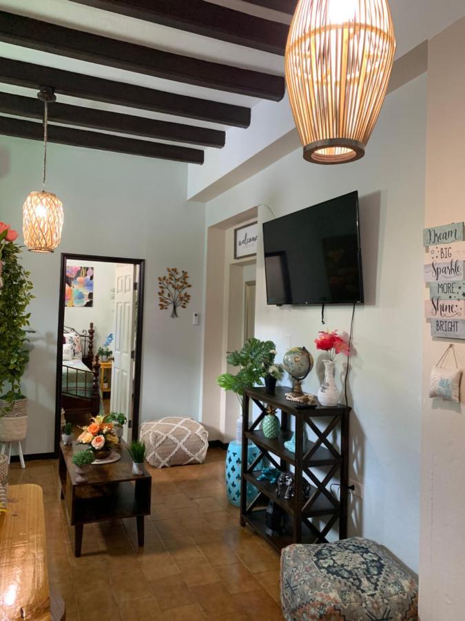 The Suites & Vintage Apartment At Casa Of Essence In Heart Of Old 圣胡安 外观 照片